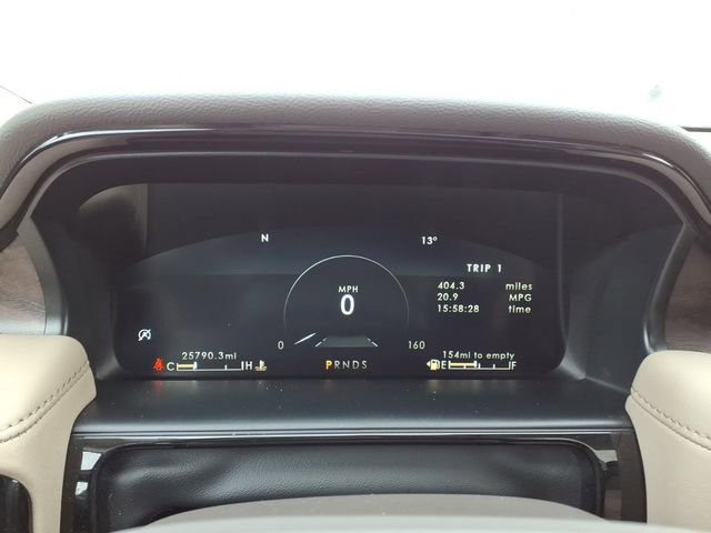 Used 2023 Lincoln Nautilus Reserve image 18