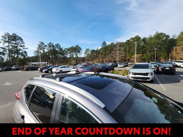 Used 2017 Honda CR-V Touring image 16