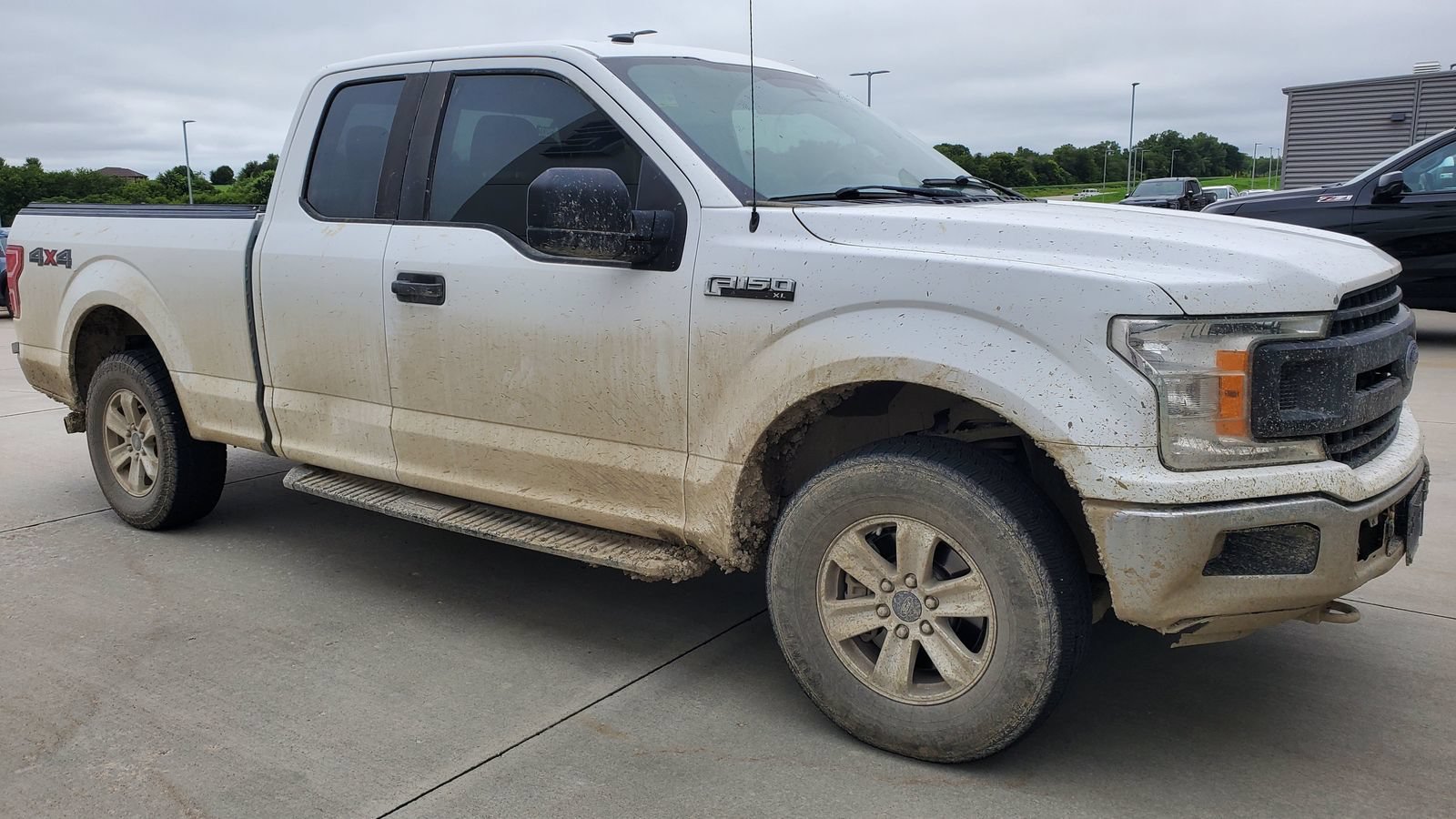 Used 2018 Ford F150 XL w/ Equipment Group 101A Mid AWD/4WD image 2