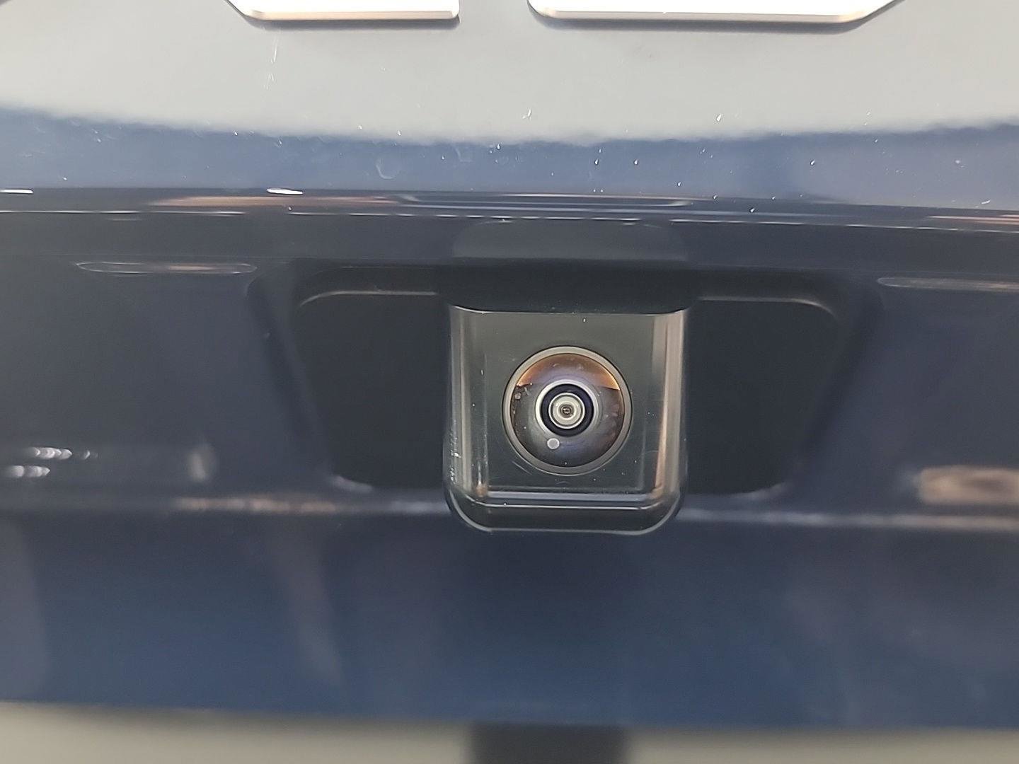 Used 2025 Kia Sorento EX w/ Panoramic Sunroof Package image 7