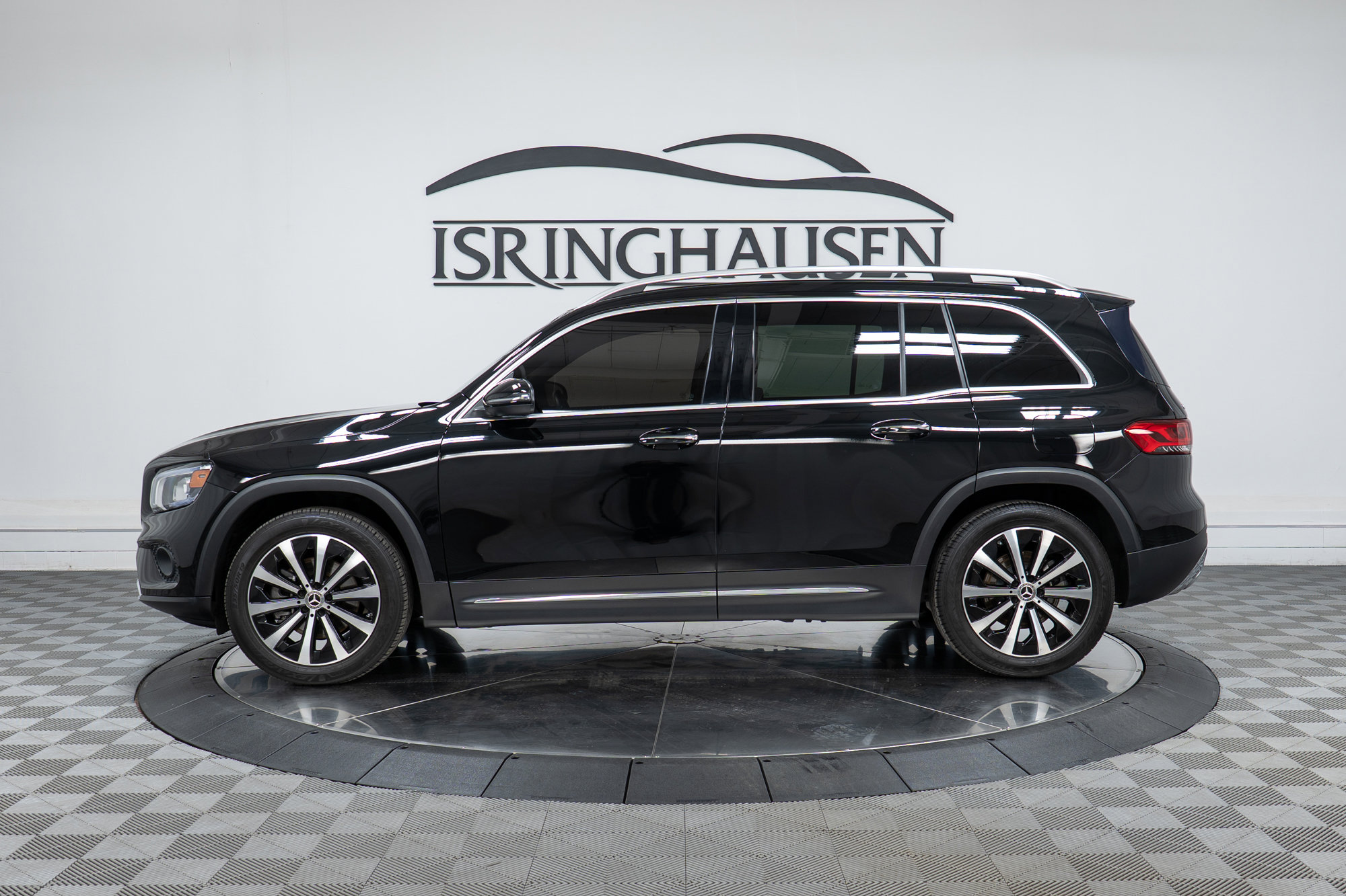 Certified 2022 Mercedes-Benz GLB 250 250 4MATIC image 8