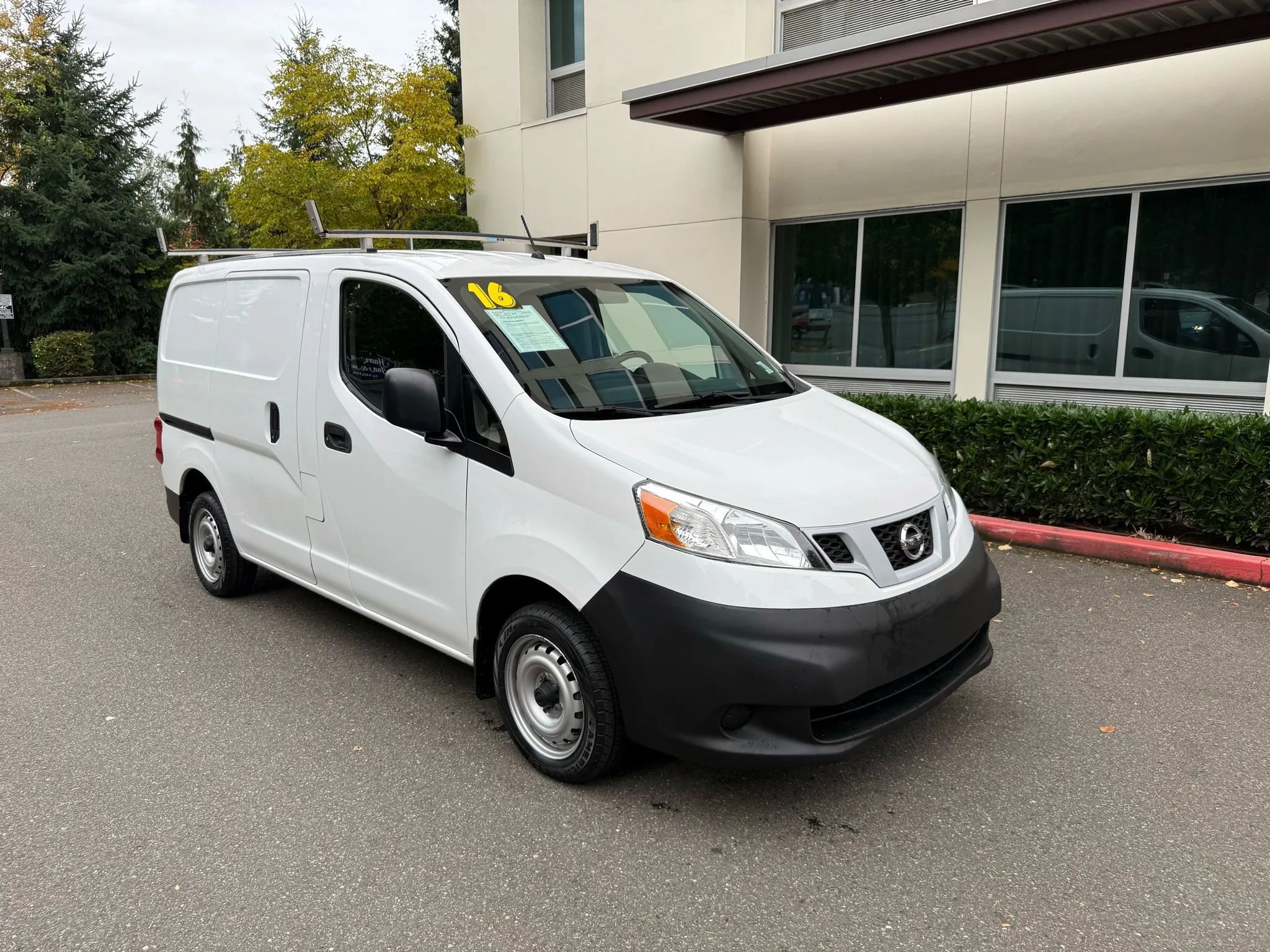 Used 2016 Nissan NV200 S
