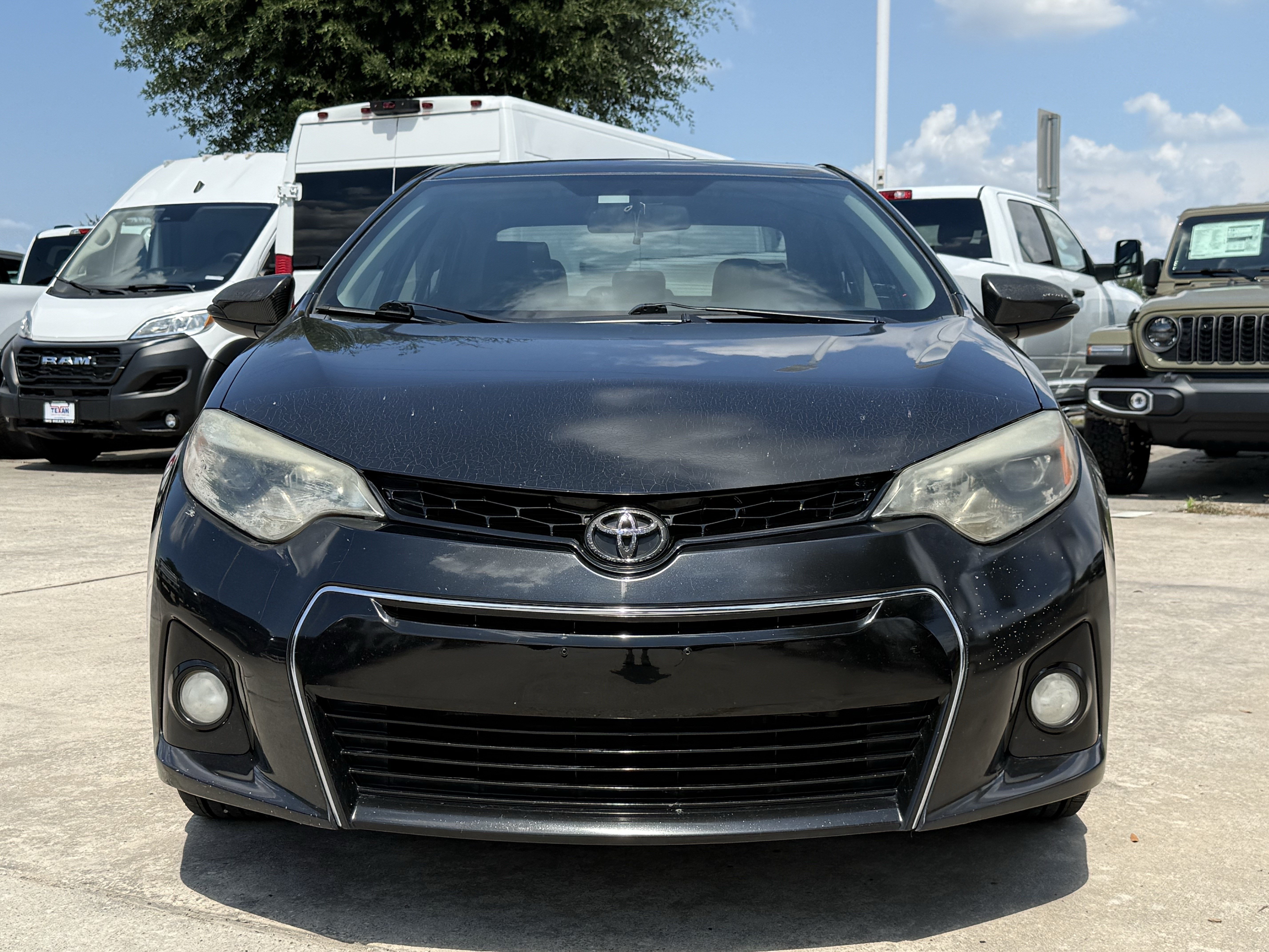 Used 2015 Toyota Corolla S w/ Driver Convenience Package FWD image 10
