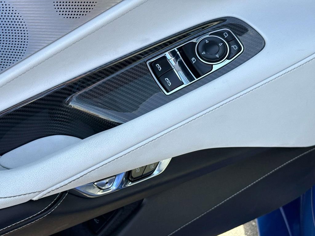 Used 2022 Chevrolet Corvette Stingray Preferred Cpe w/ Z51 Performance Package image 6