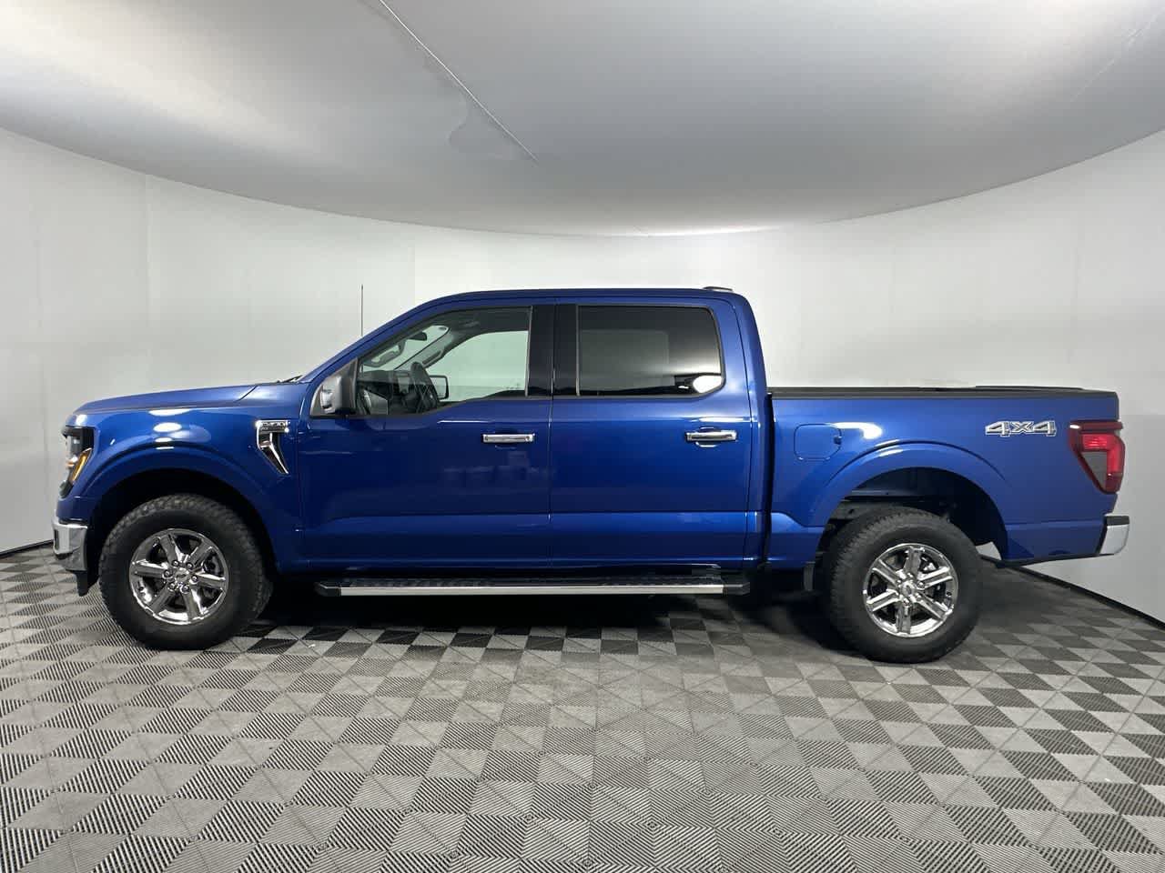 Used 2025 Ford F150 XLT w/ Equipment Group 301A Standard AWD/4WD image 5