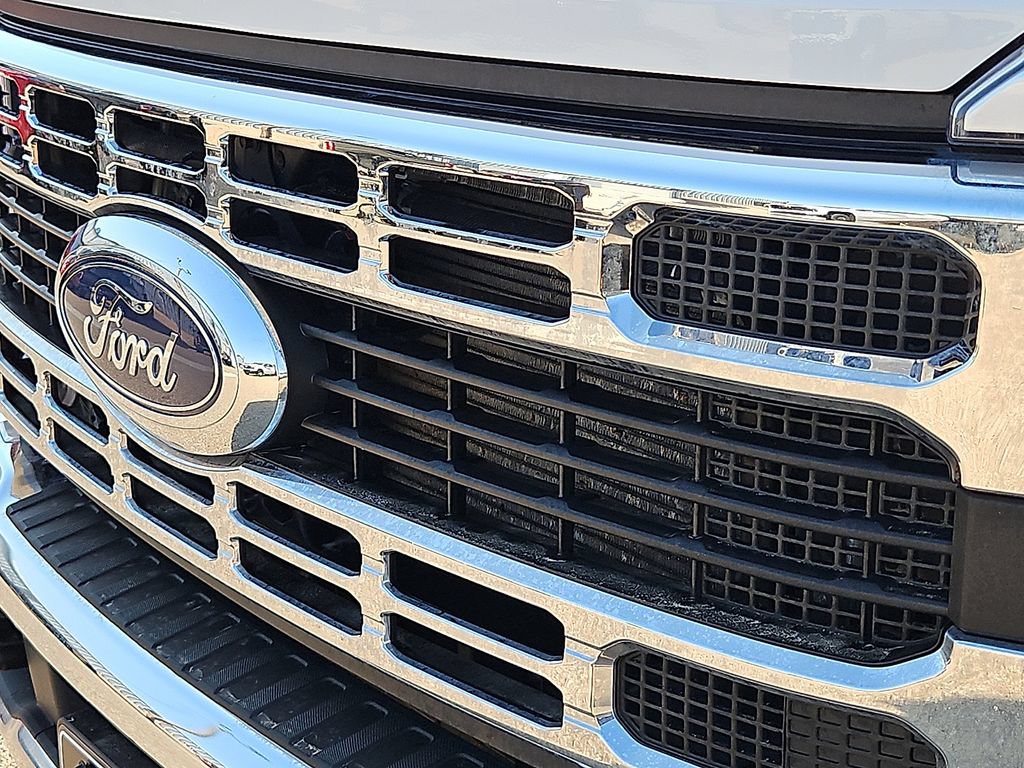 Used 2025 Ford F350 XL w/ XL Chrome Package AWD/4WD image 14