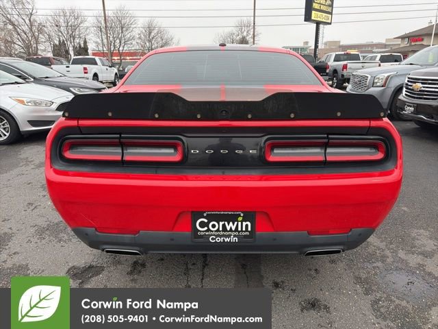 Used 2017 Dodge Challenger SXT w/ Blacktop Package image 6