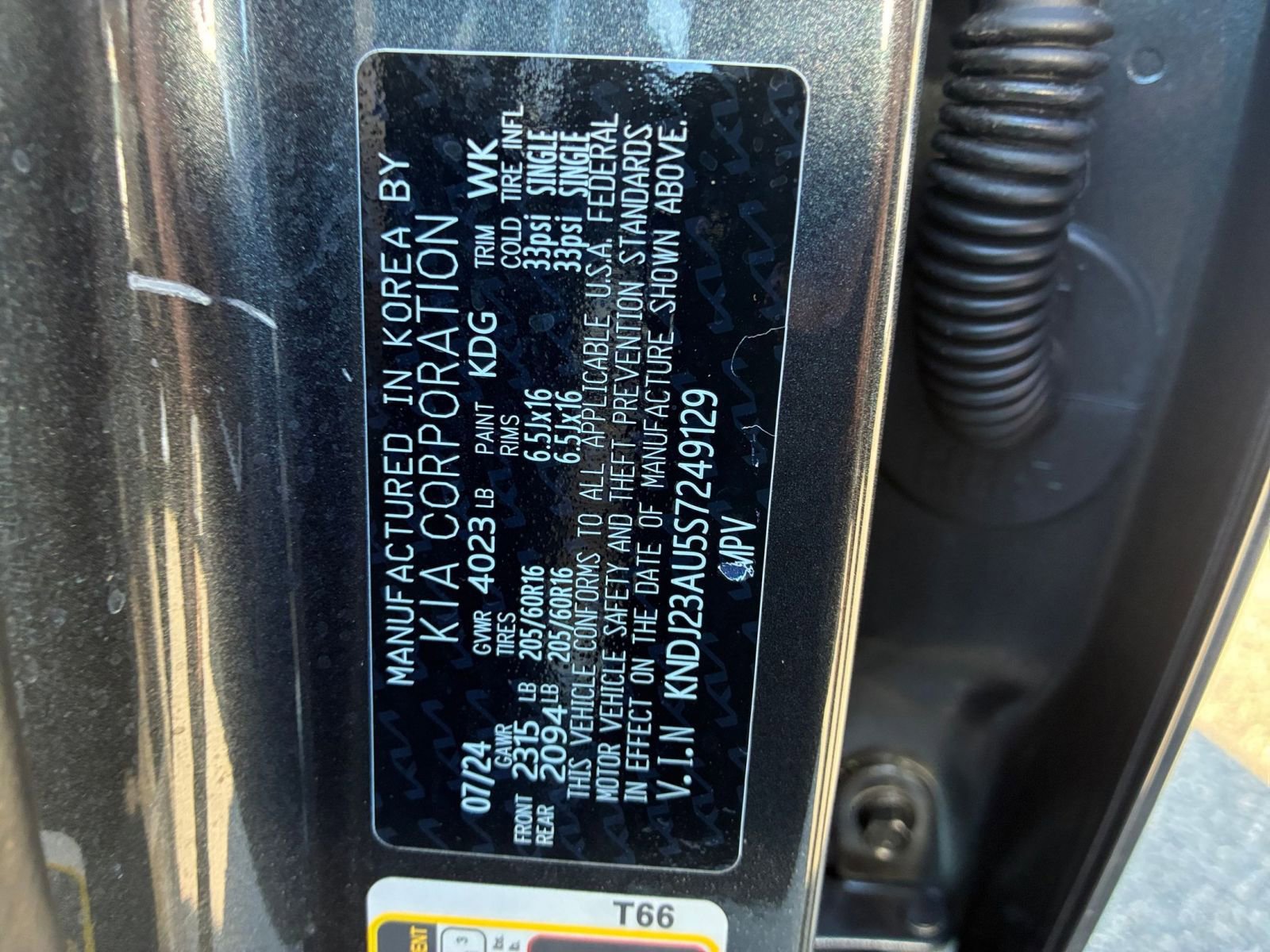 Used 2025 Kia Soul LX w/ LX Technology Package image 25