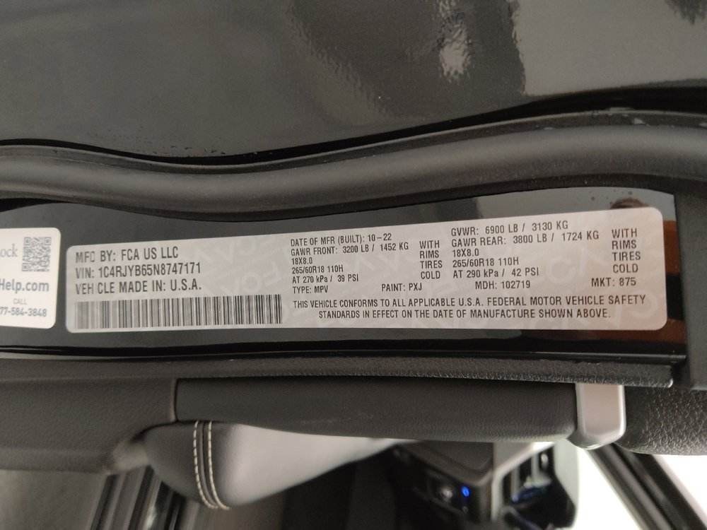 Used 2022 Jeep Grand Cherokee Limited 4xe image 33