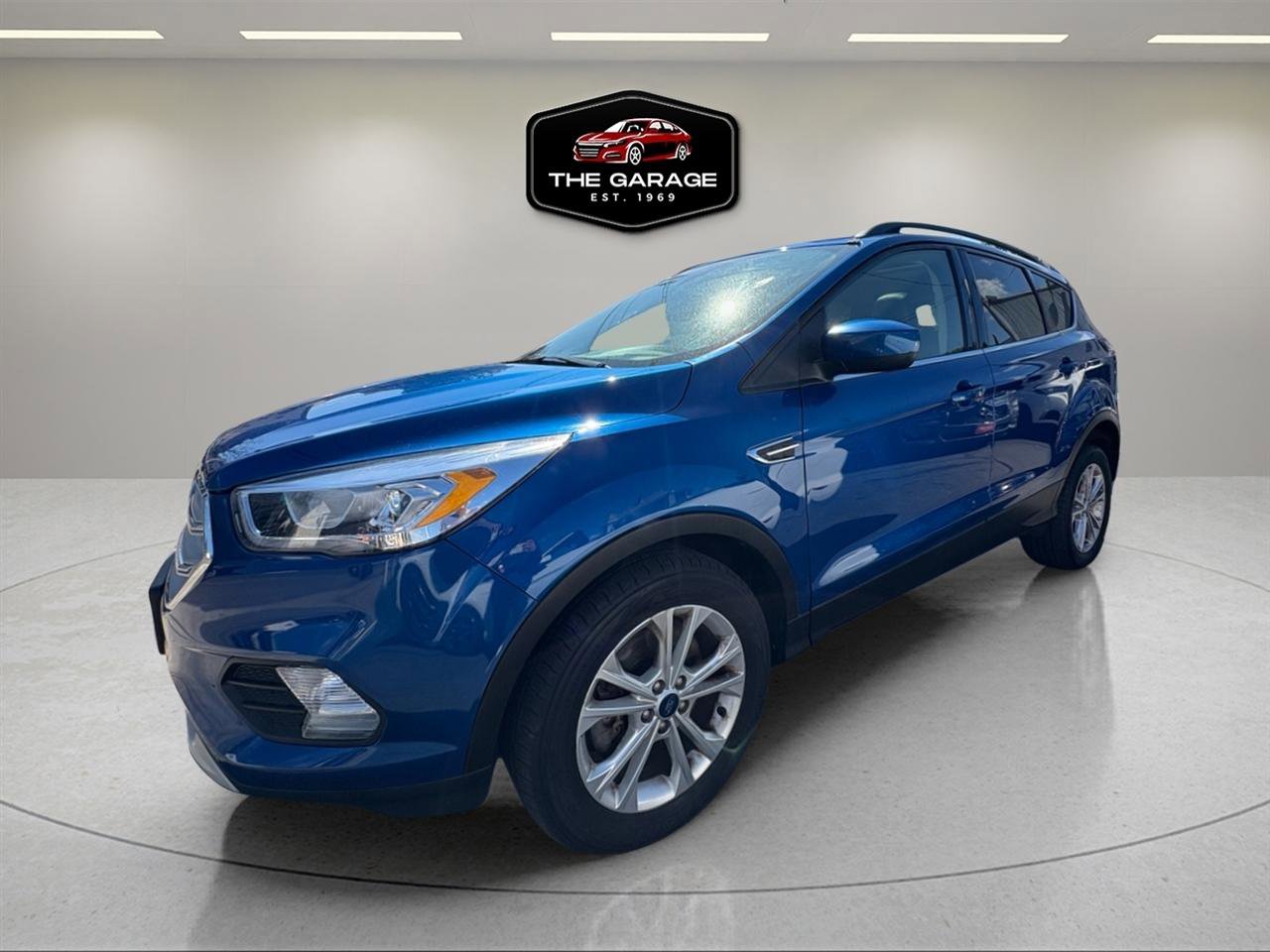 Used 2018 Ford Escape SEL w/ Ford Safe & Smart Package image 2