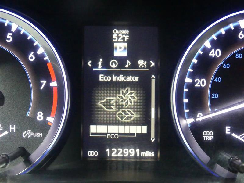 Used 2015 Toyota Highlander Limited Platinum image 33