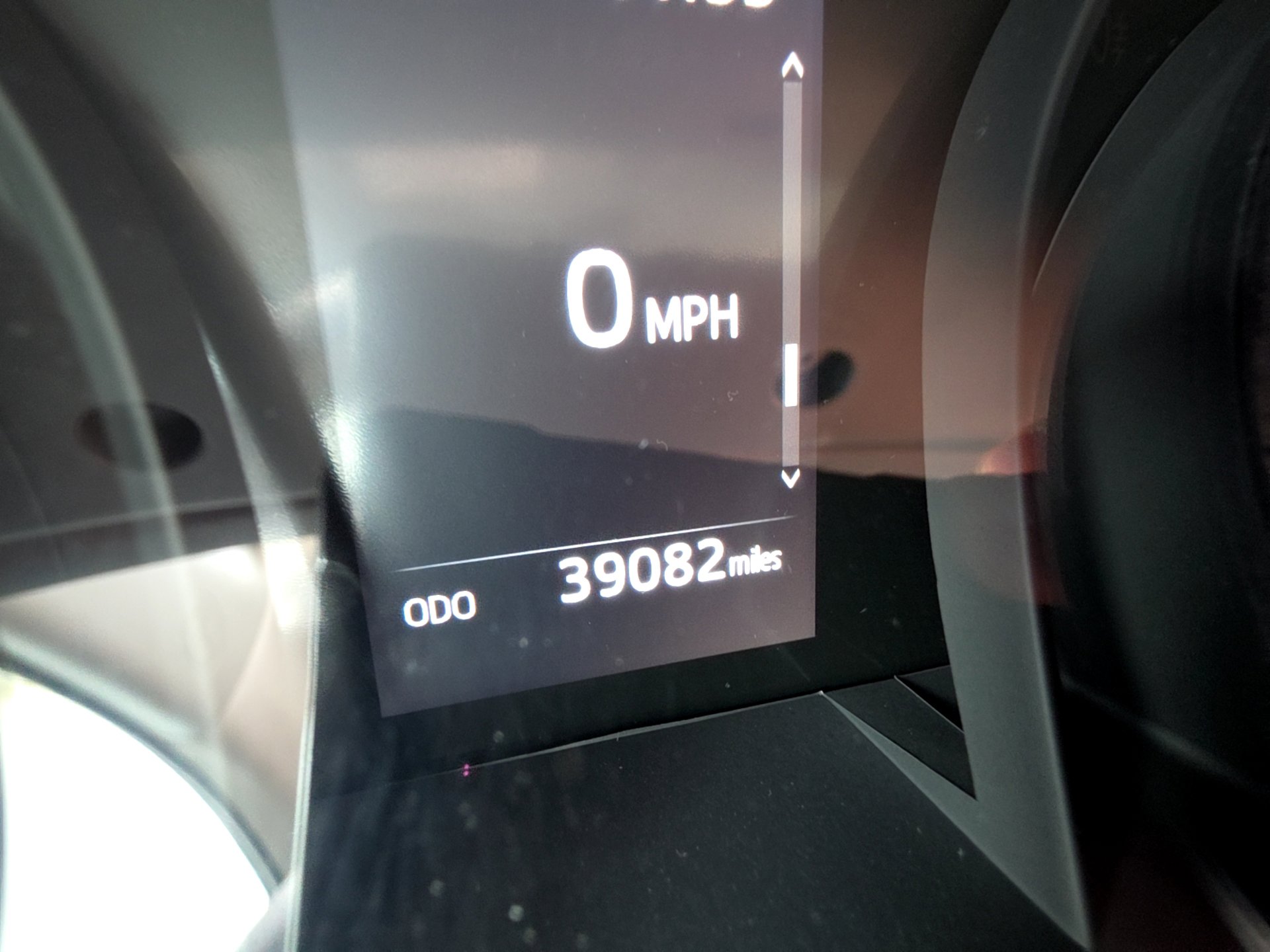 Used 2023 Toyota Camry LE image 18