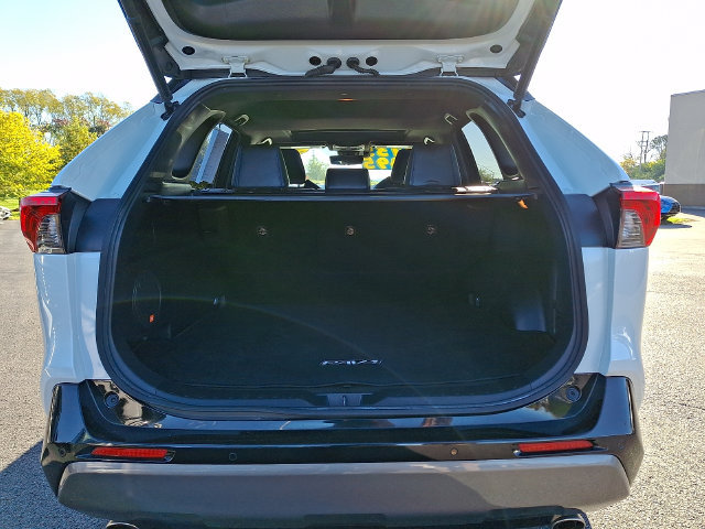 Used 2020 Toyota RAV4 XSE AWD/4WD image 31