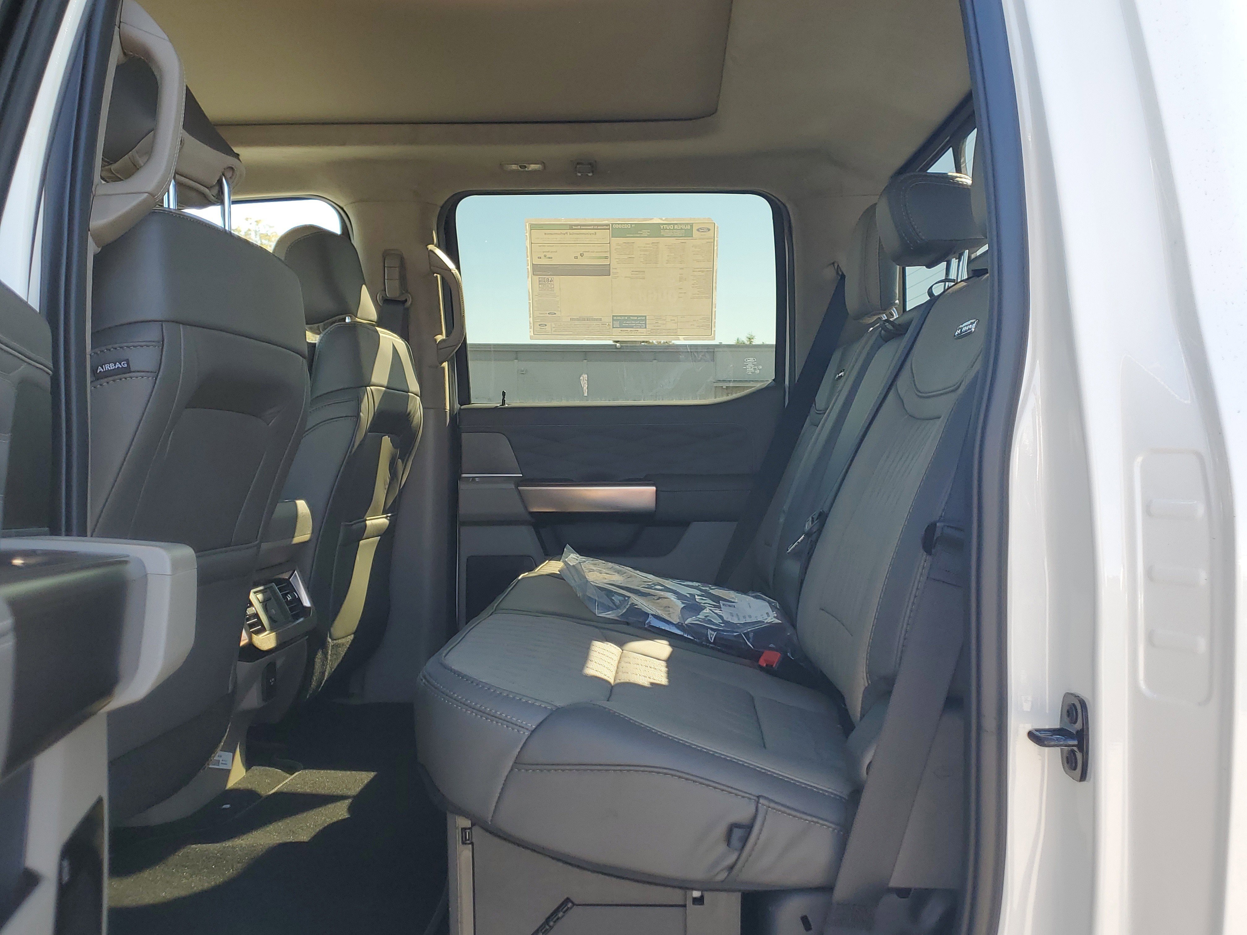 New 2026 Ford F450 Platinum w/ Platinum Plus Package image 11