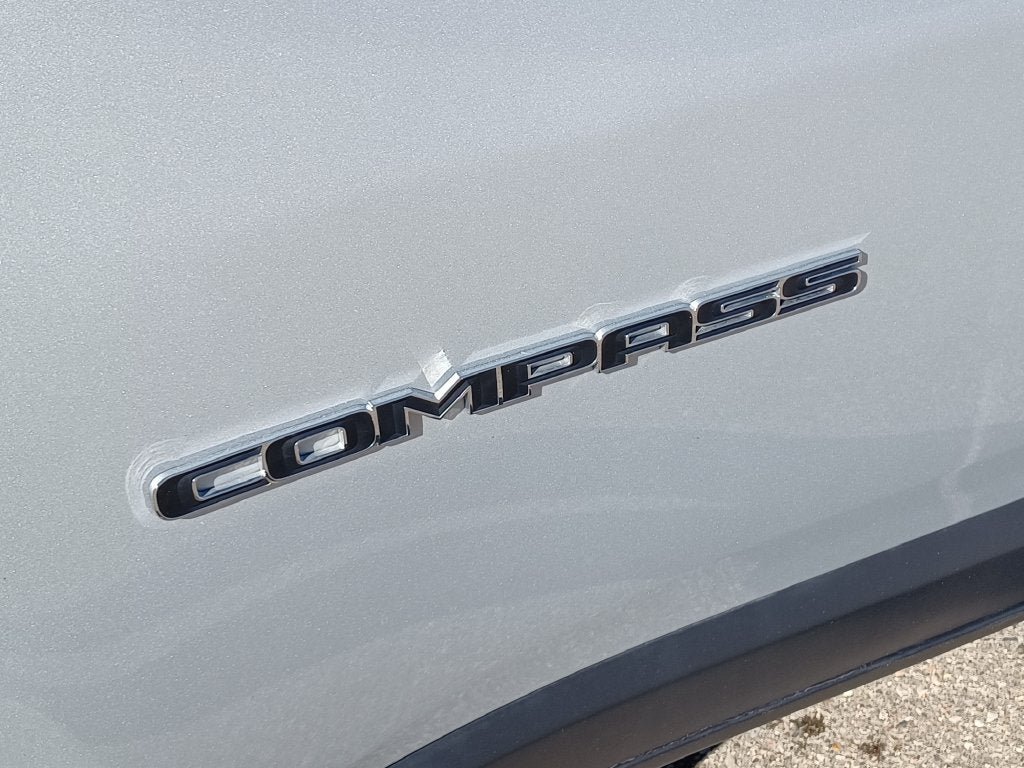 Used 2024 Jeep Compass Limited AWD/4WD image 29