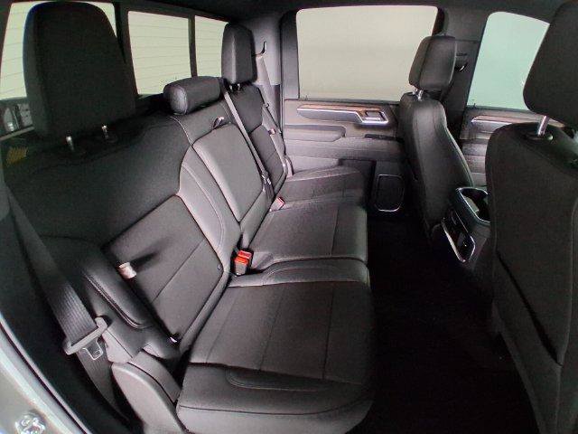 New 2026 GMC Sierra 3500 SLT w/ SLT Premium Package AWD/4WD image 14