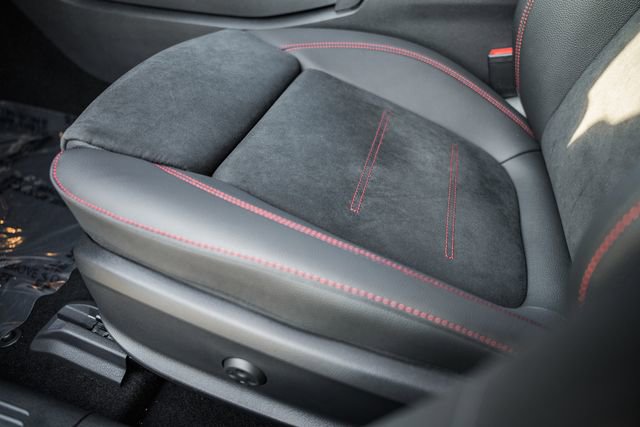 New 2025 Mercedes-Benz CLA 35 AMG 4MATIC image 34