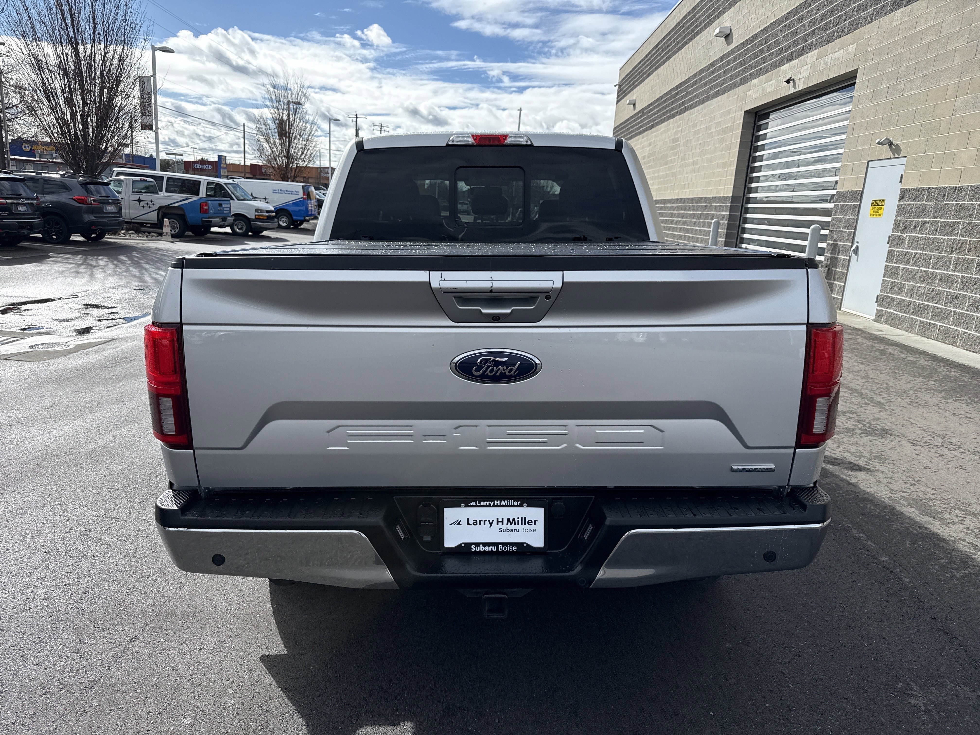 Used 2018 Ford F150 Lariat w/ Equipment Group 501A Mid AWD/4WD image 5
