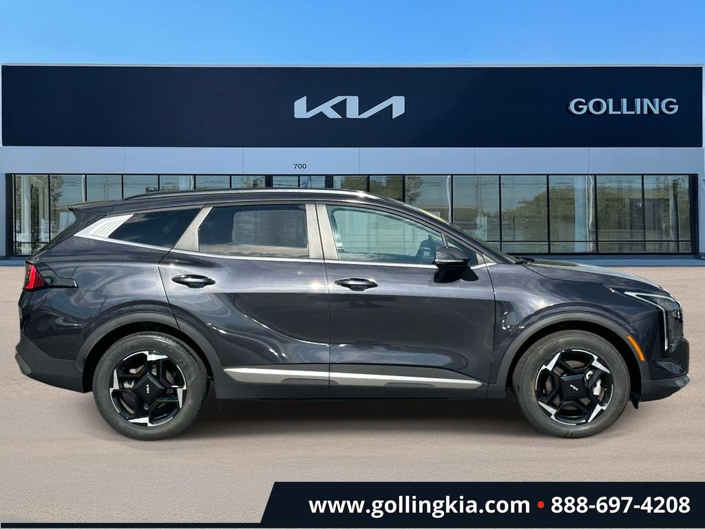 Certified 2026 Kia Sportage EX w/ EX Panorama Roof Package FWD image 2