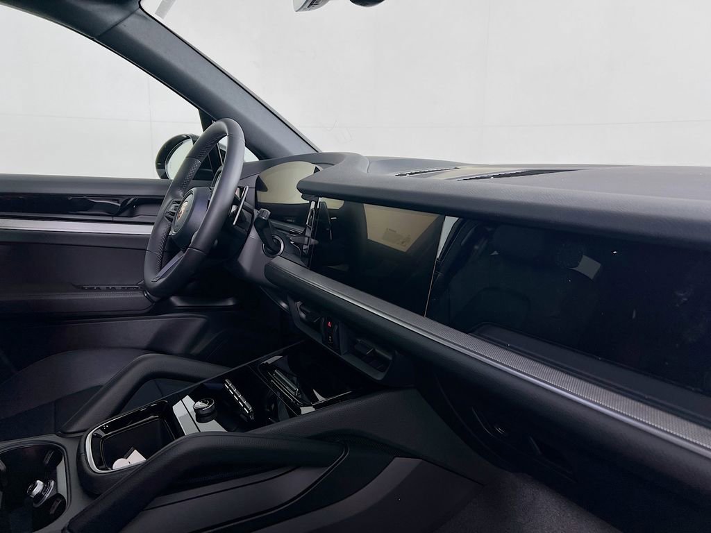 New 2026 Porsche Cayenne image 31