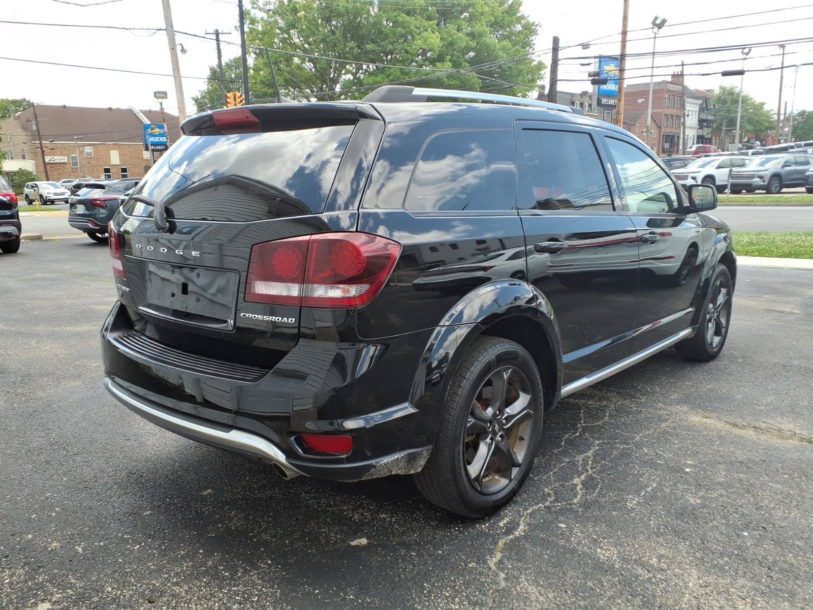 Used 2019 Dodge Journey Crossroad AWD/4WD image 5