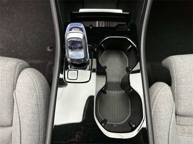 Certified 2023 Volvo XC40 Recharge Ultimate image 19