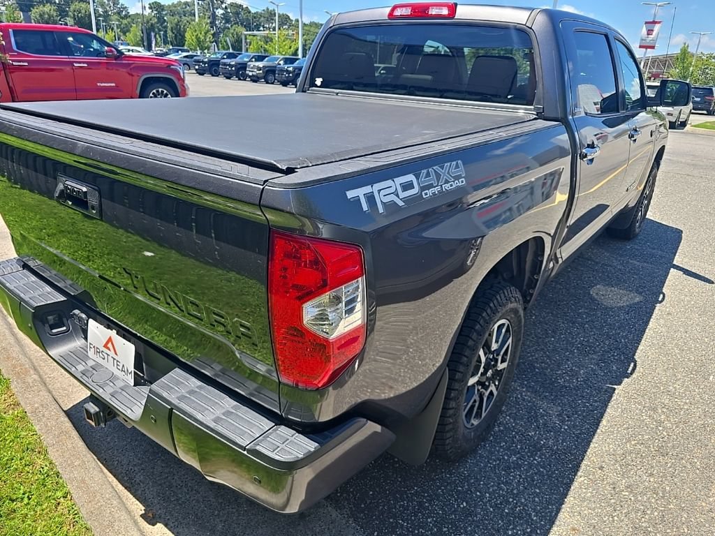 Used 2016 Toyota Tundra Limited w/ Limited Premium Package AWD/4WD image 5