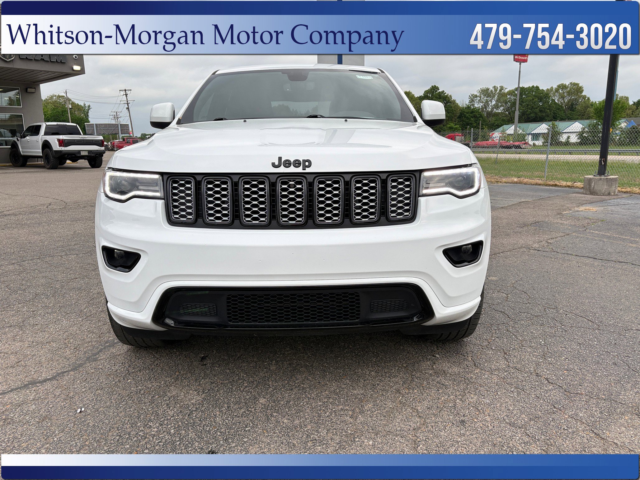 Used 2020 Jeep Grand Cherokee Altitude image 2