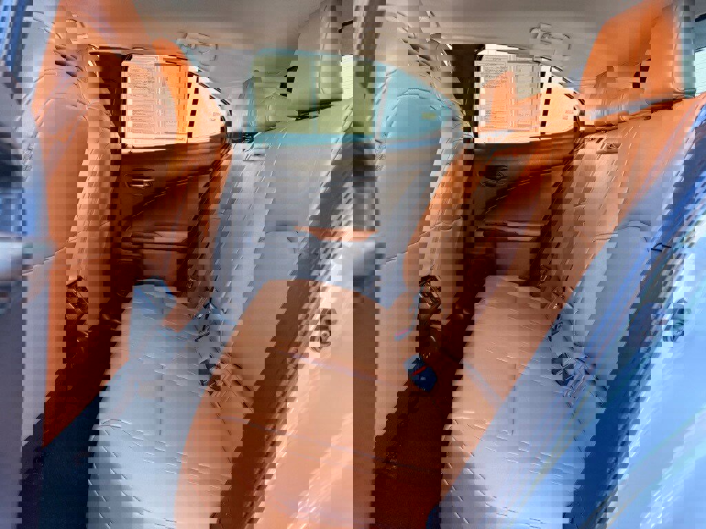 Certified 2022 Lexus UX 200 image 20