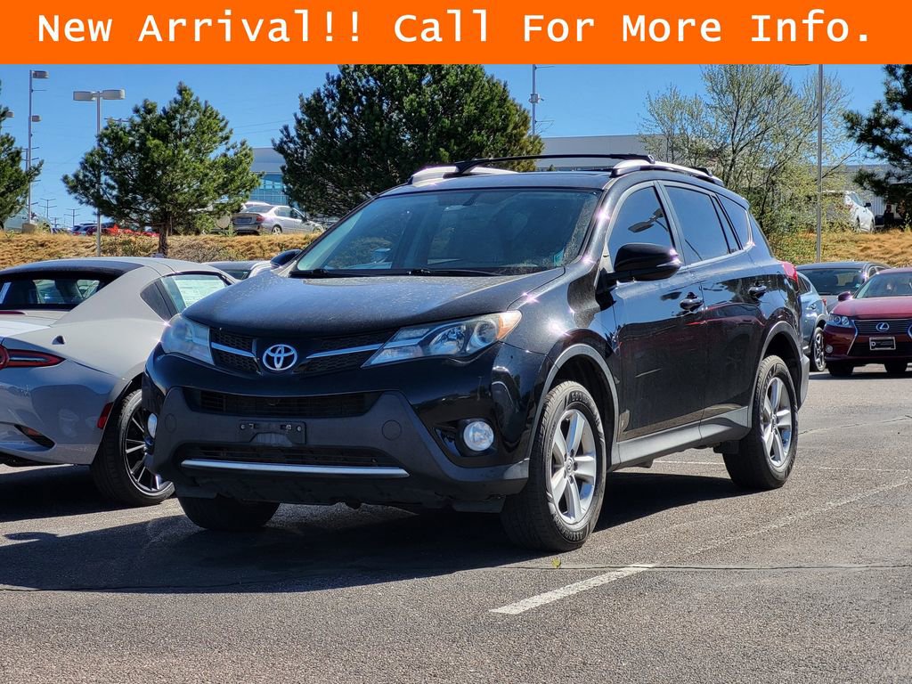 Used 2013 Toyota RAV4 XLE AWD/4WD image 4
