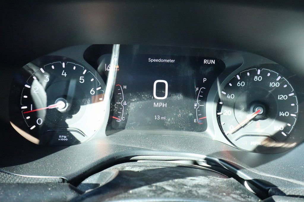 New 2026 Jeep Compass Latitude image 4