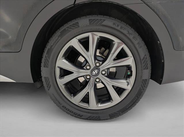 Used 2017 Hyundai Santa Fe Sport FWD image 22