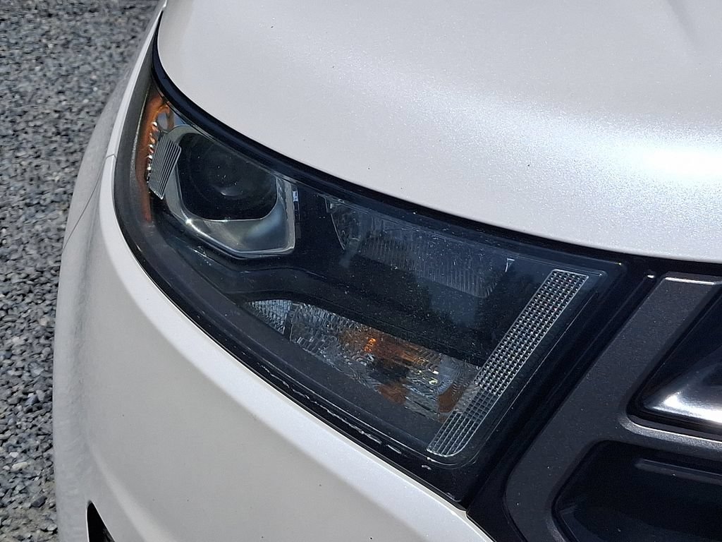 Used 2015 Ford Edge Sport w/ Equipment Group 401A AWD/4WD image 10
