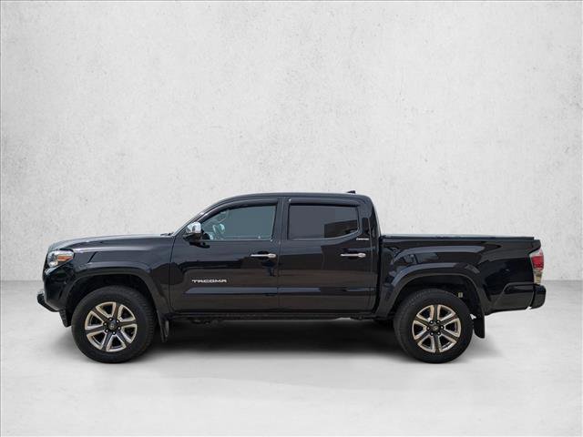 Used 2017 Toyota Tacoma Limited w/ Tow Package AWD/4WD image 8