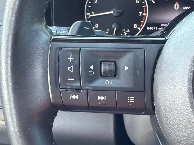 Used 2023 Nissan Pathfinder SL w/ Black Appearance Package FWD image 25
