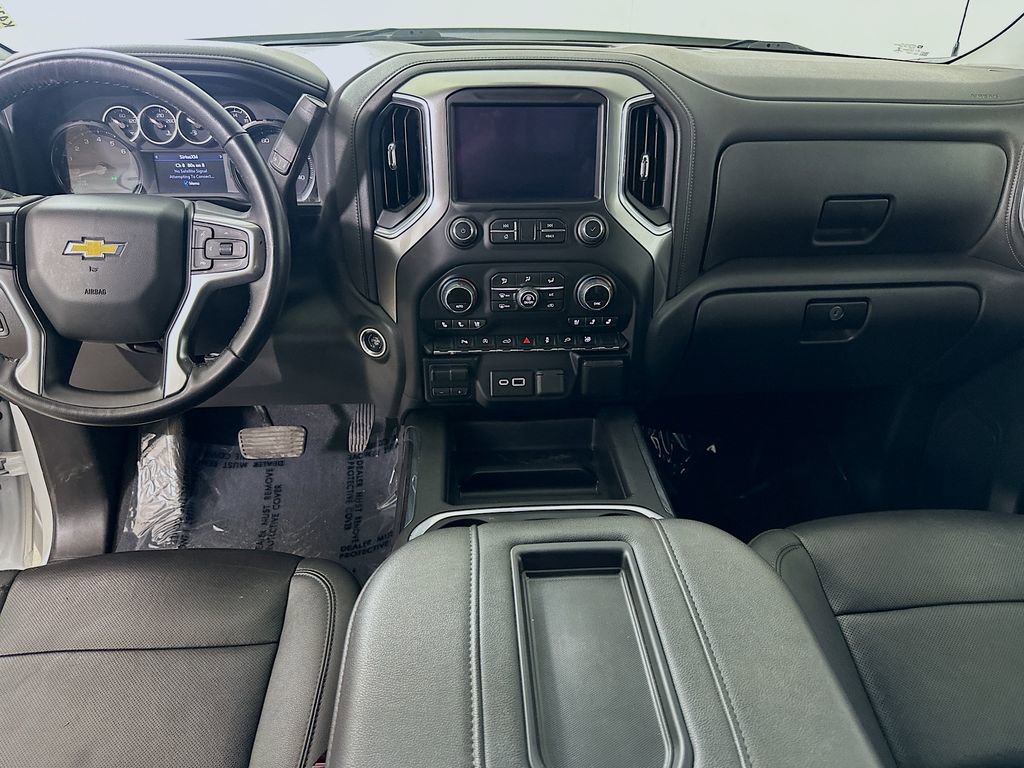 Used 2022 Chevrolet Silverado 1500 LTZ image 18