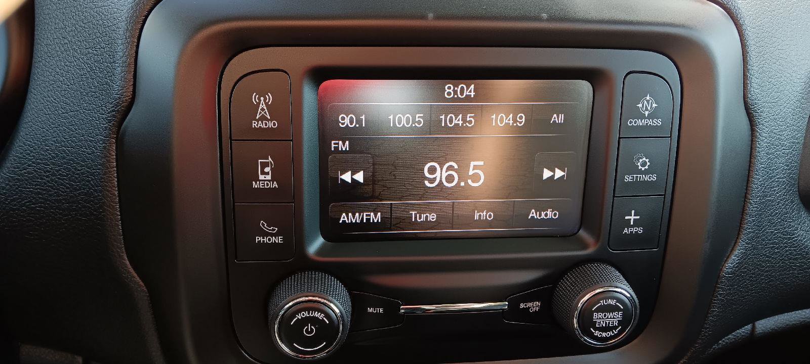 Used 2019 Jeep Renegade Sport image 16