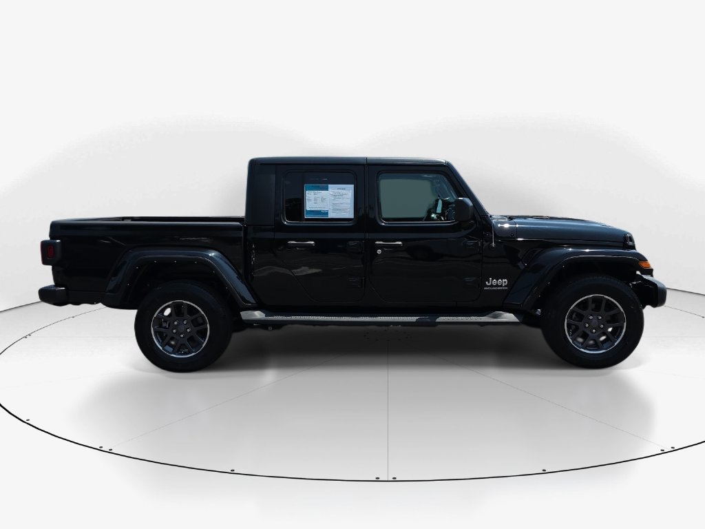 Used 2023 Jeep Gladiator Overland AWD/4WD image 5