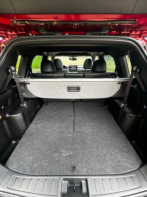 Used 2023 Mitsubishi Outlander AWD image 24