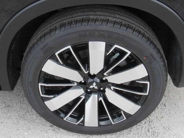 New 2025 Mitsubishi Outlander SE FWD image 8