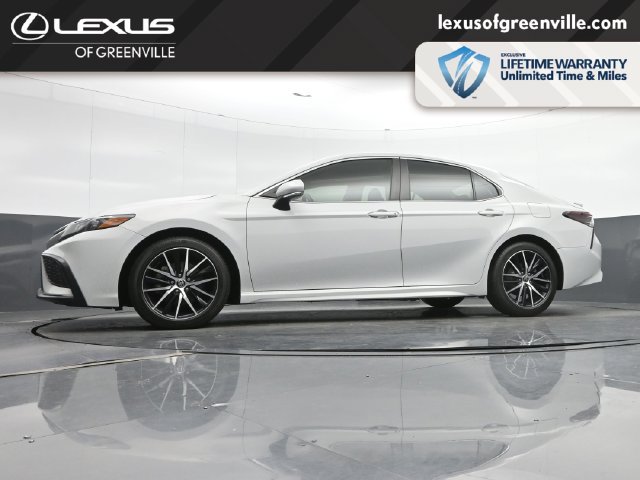 Used 2023 Toyota Camry SE w/ Convenience Package FWD image 39