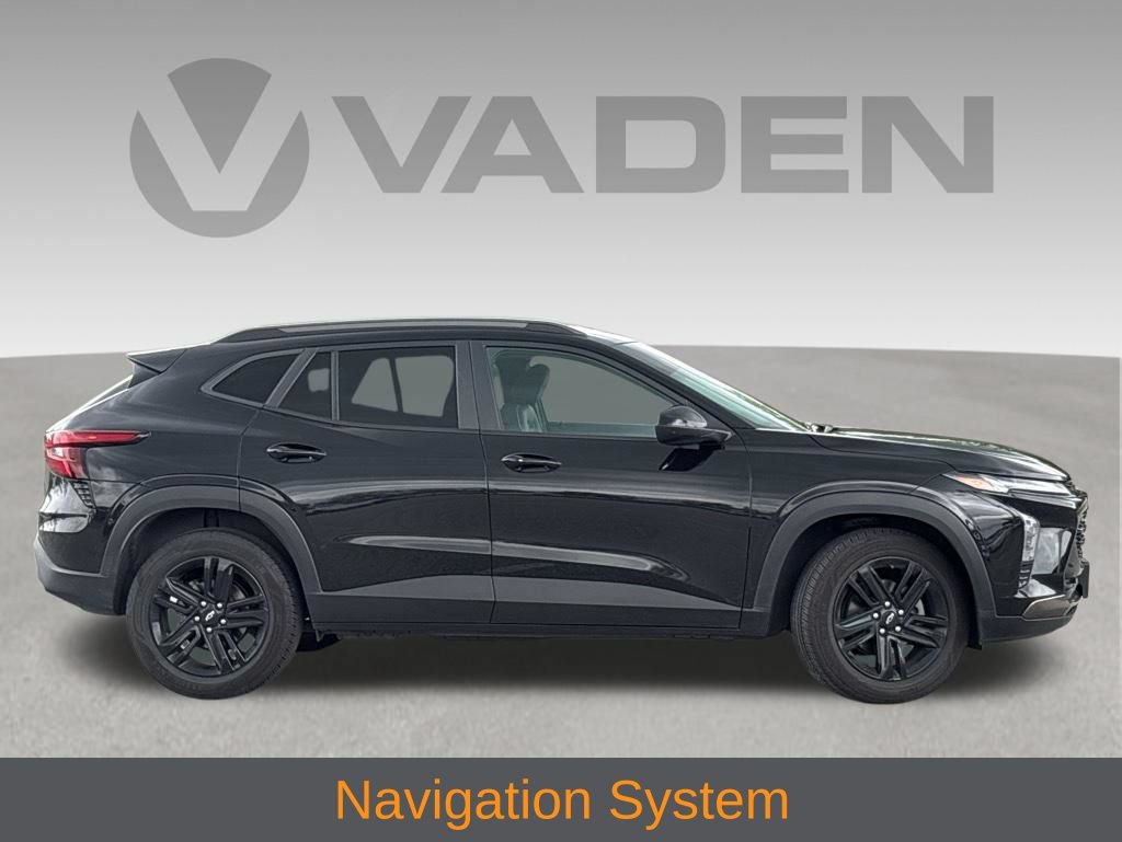 Used 2025 Chevrolet Trax ACTIV w/ Driver Confidence Package FWD image 5