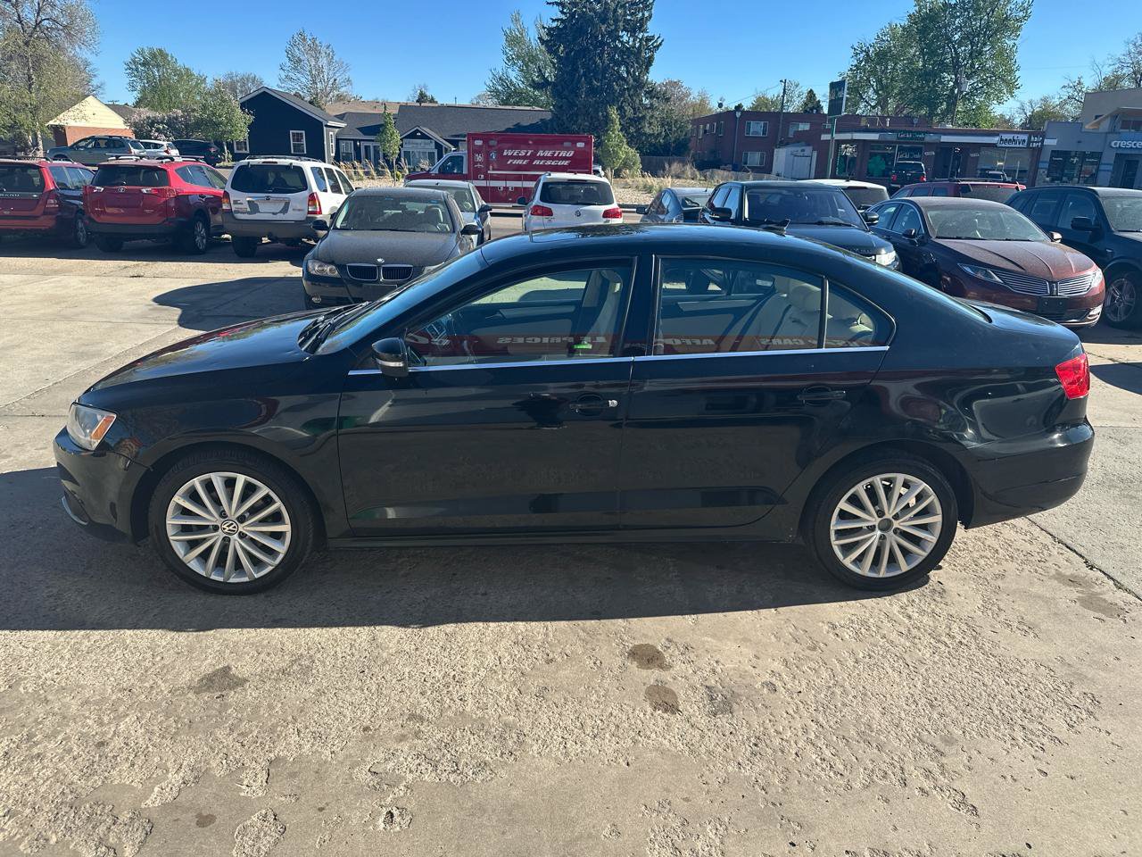 Used 2011 Volkswagen Jetta SEL FWD image 8