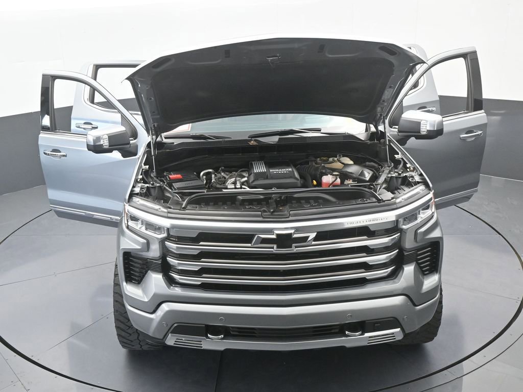 Used 2023 Chevrolet Silverado 1500 High Country w/ Technology Package image 86