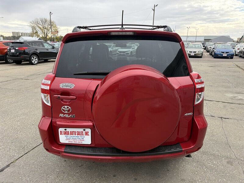 Used 2012 Toyota RAV4 Limited image 6