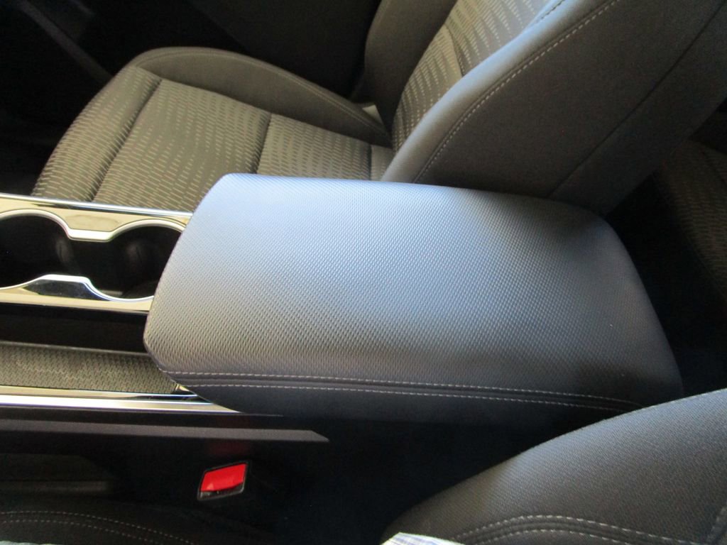 Used 2025 Chevrolet Equinox LT image 70