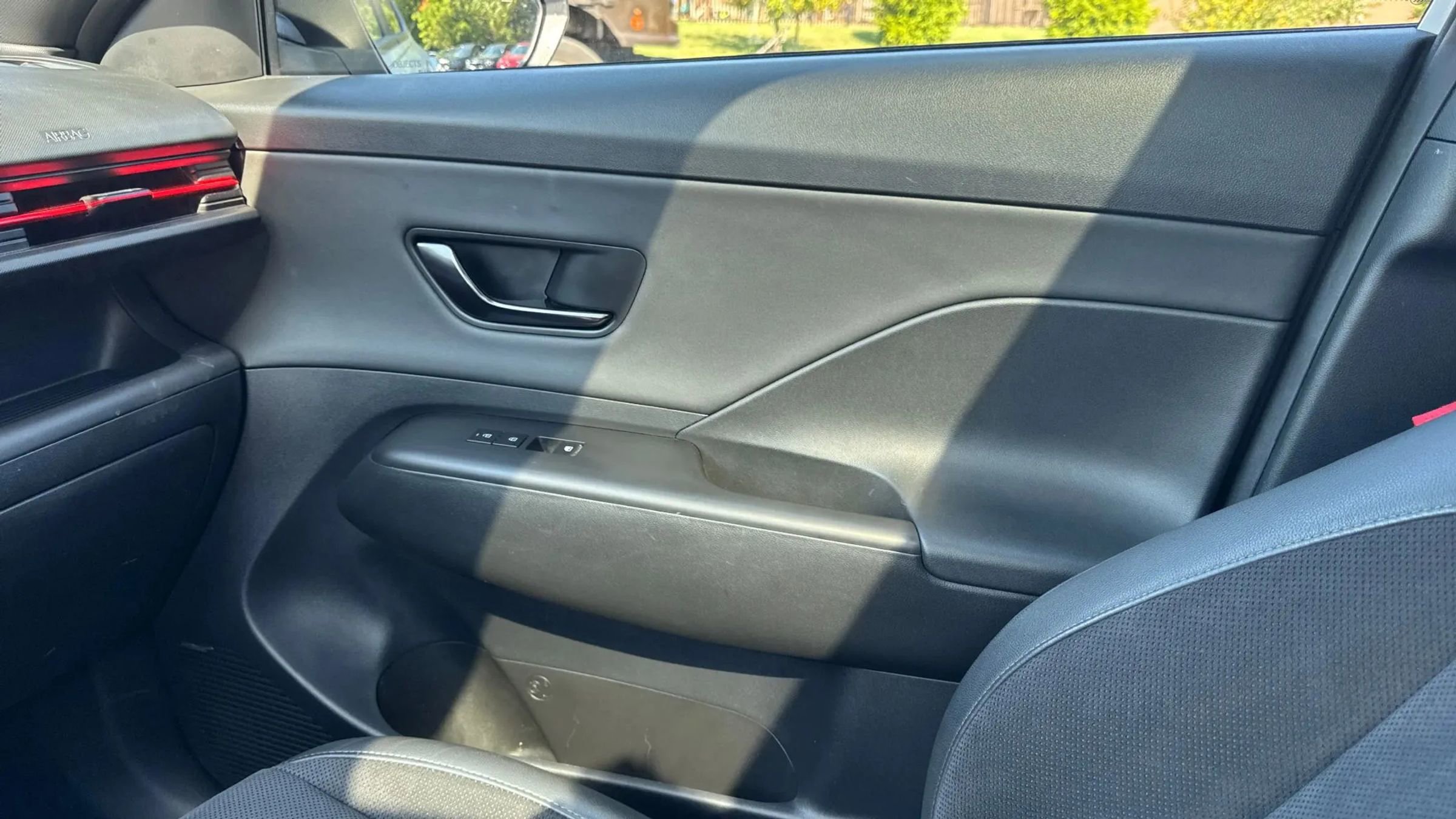 Used 2024 Hyundai Kona N Line image 31