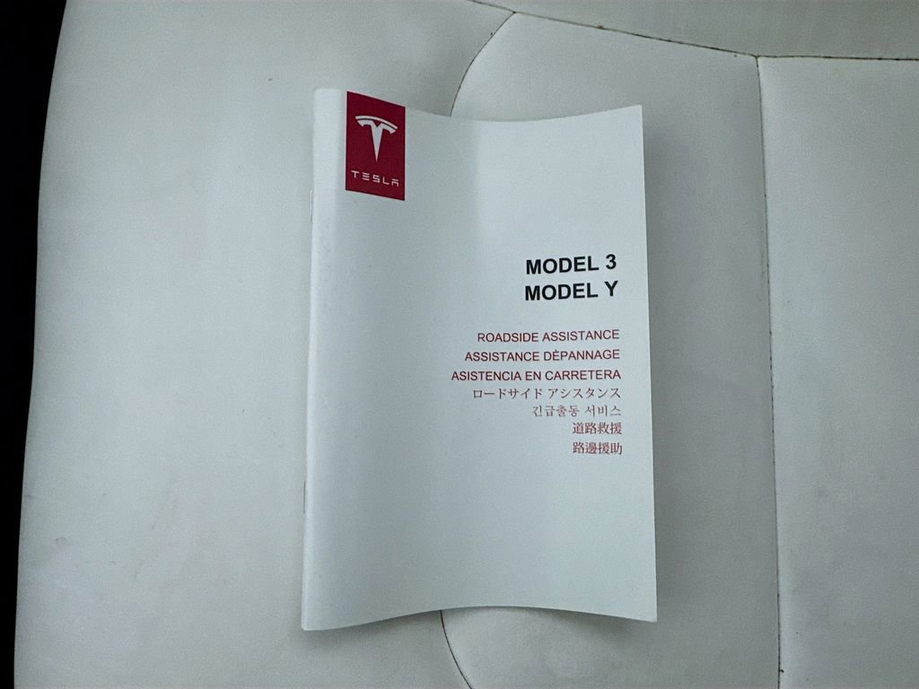 Used 2021 Tesla Model Y Long Range image 47