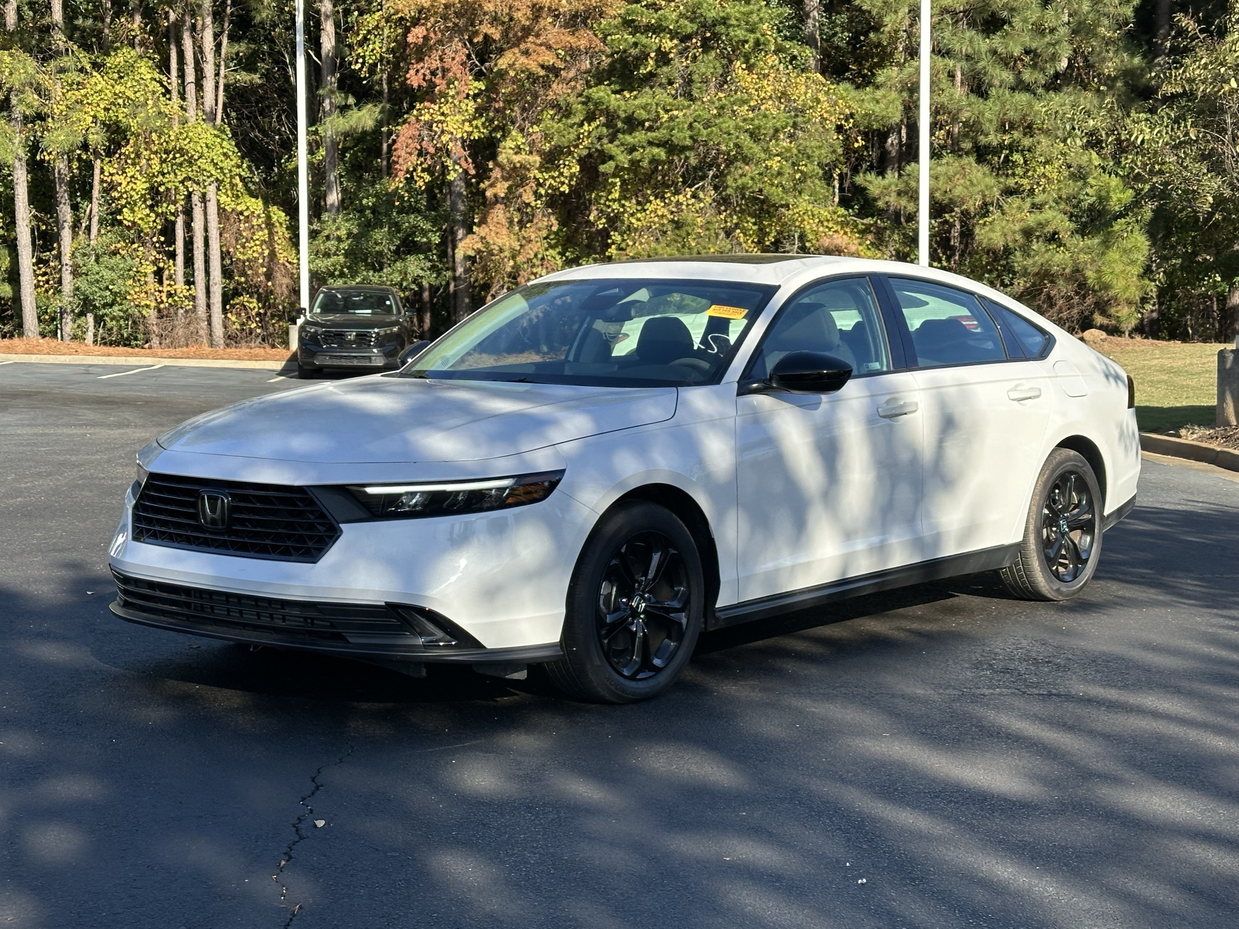 Used 2025 Honda Accord SE image 5