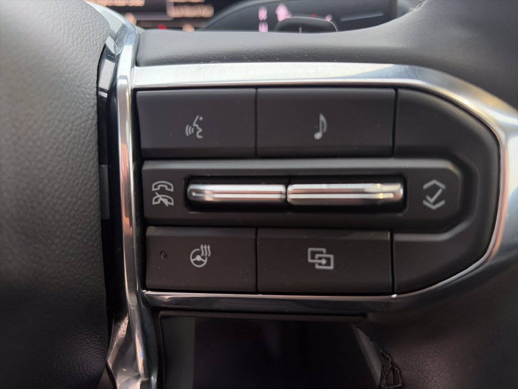 Used 2026 GMC Terrain Denali AWD/4WD image 33